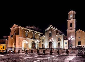 italy/pompeii/attraction/old-cathedral-santa-maria-delle-grazie