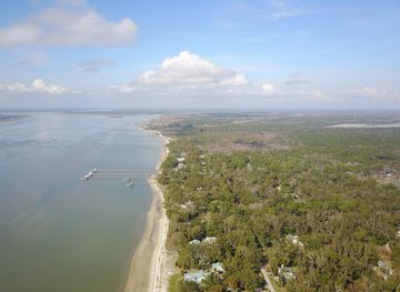 south-carolina/beaufort/attraction/fort-fremont-preserve