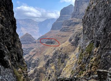 south-africa/royal-natal-national-park/attraction/bell-s-cave