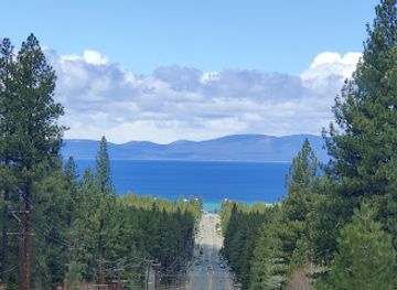 california/lake-tahoe/attraction/aerial-tram-to-lakeview-lodge-at-heavenly