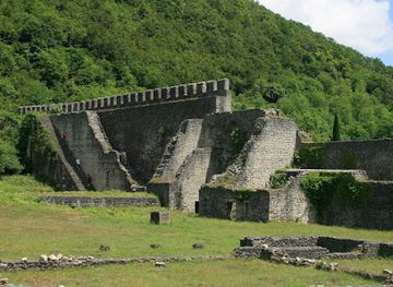 georgia/khevi/attraction/nokalakevi-fortress