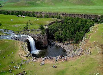 mongolia/terelj-national-park/attraction/red-waterfall