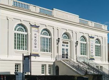 south-carolina/lowcountry/attraction/charleston-library-society