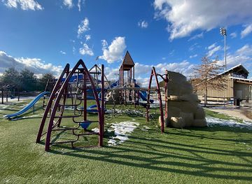 maryland/capital-region/attraction/blandair-regional-park-west-playground