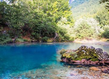 montenegro/prokletije-national-park/attraction/oko-skakavice-the-eye
