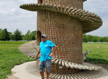 illinois/central-illinois/attraction/goat-tower-farm