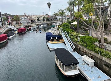 california/long-beach/naples/attraction/treasure-island