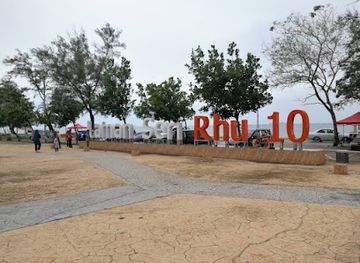 malaysia/kuala-terengganu/attraction/laman-warisan-rhu