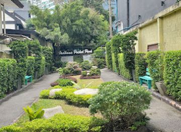 thailand/bangkok/ekkamai/attraction/vadhana-pocket-park