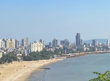 india/mumbai/attraction/girgaon-chowpatty