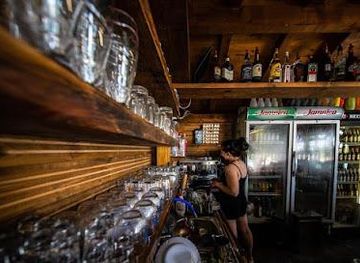 croatia/rovinj/attraction/beach-bar-laplaya