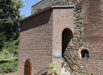 germany/essen/attraction/romanisches-haus-im-grugapark