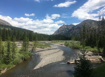 montana/beartooth-highway/attraction/bannock-trail-trailhead