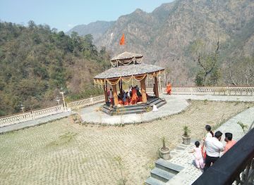 india/uttarakhand/attraction/patna-water-fall