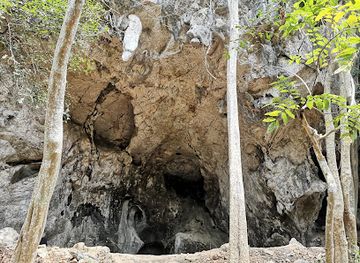laos/khammouane-province/attraction/lom-yan-cave