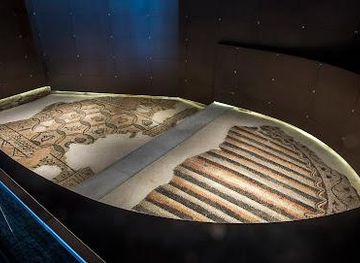 slovenia/piran/attraction/domus-and-episcopal-palace