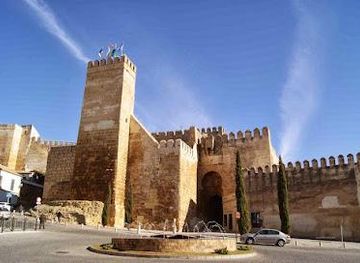 spain/seville/attraction/alcazar-de-la-puerta-de-sevilla
