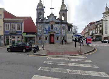 portugal/porto/attraction/schone-kirchenfassade