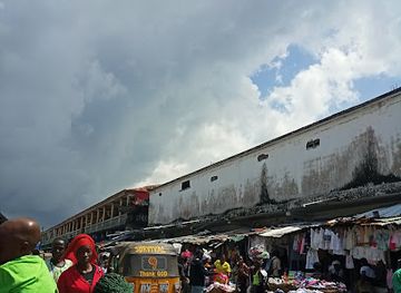 liberia/montserrado-county/attraction/waterside-market