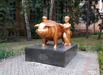 ukraine/poltava-region/attraction/pam-yatnyk-svyni-hoduvalnytsi