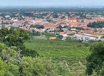 czechia/palava/attraction/kolonada-reistna