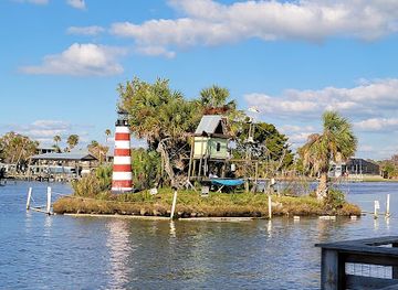 florida/nature-coast/attraction/monkey-island