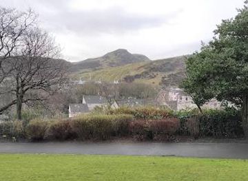 united-kingdom/edinburgh/attraction/regent-road-park