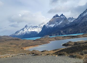 argentina/torres-del-paine-national-park/attraction/torres-del-paine