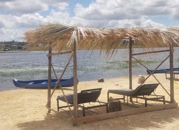 zimbabwe/mashonaland-west/attraction/crowhill-beach