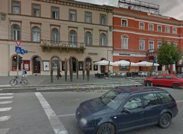 romania/cluj-napoca/attraction/rhedey-palota