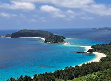 japan/okinawa/attraction/keramashoto-national-park