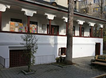 romania/prahova/attraction/ion-luca-caragiale-museum