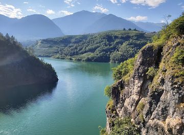 italy/val-di-non/attraction/ponte-del-castellaz