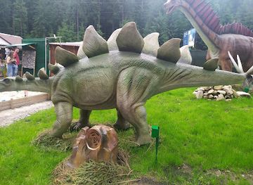 ukraine/vorokhta/attraction/upside-down-house