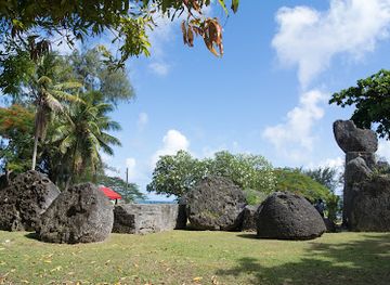 northern-mariana-islands/rota/attraction/house-of-taga