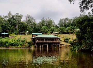 gabon/crystal-mountains-national-park/attraction/sharabi-village