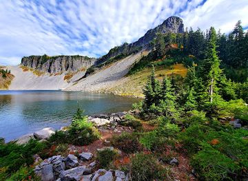 washington/mount-baker/attraction/chain-lakes-loop-trailhead