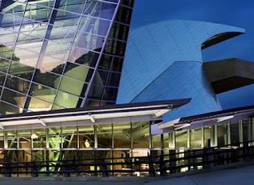 virginia/roanoke/attraction/taubman-museum-of-art