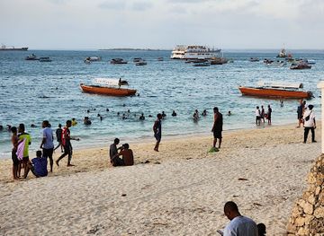 tanzania/zanzibar-city/attraction/shangani-public-beach