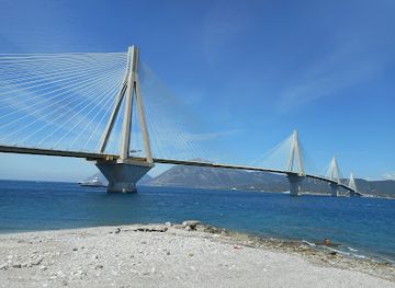 greece/western-greece/attraction/east-beach-of-the-castle