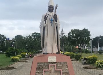 benin/ganvie-village/attraction/place-bernadin-gantin