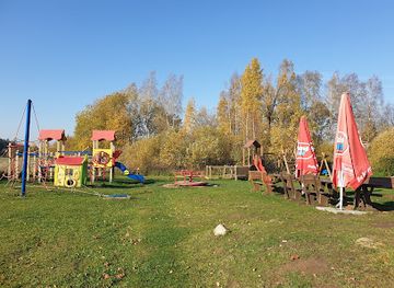 lithuania/anyksciai-treetop-walking-path/attraction/apverstas-namas-anyksciai