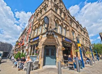 united-kingdom/manchester/attraction/the-mitre-hotel