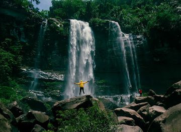 laos/xaisomboun-province/attraction/zaova-waterfall
