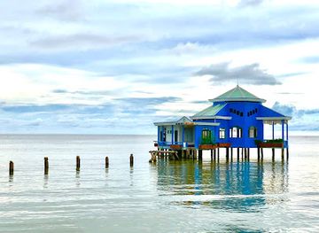 vietnam/south-central-coast/attraction/dat-mui-landmark
