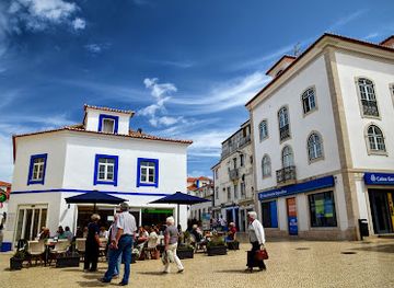portugal/ericeira/attraction/largo-do-jogo-da-bola
