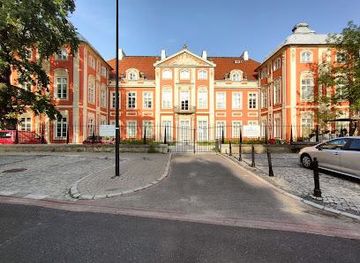 poland/warsaw/attraction/czapski-palace