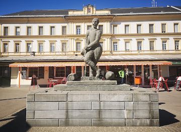 austria/carinthia/attraction/stone-fisherman