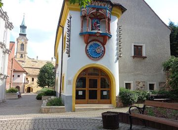 hungary/central-transdanubia/attraction/kovacs-jeno-oramuzeum-es-orajatek