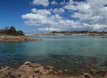 france/côte-de-granit-rose/attraction/plage-de-tanguy